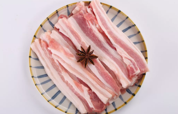 禁止郵寄豬肉及其制品，豬肉水餃、火腿腸等電商路或受阻