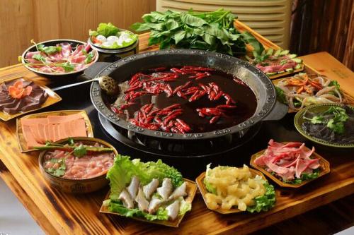 原料瘋漲，火鍋料企業如何突圍？來這里約個“會”吧